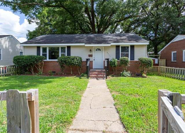 Property at 3511 Winchester Dr, Portsmouth, VA 23707, 3 beds, 2 baths
