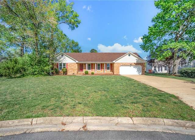 Property at 1404 Hawthorne Ct, Virginia Beach, VA 23456, 4 beds, 2.5 baths