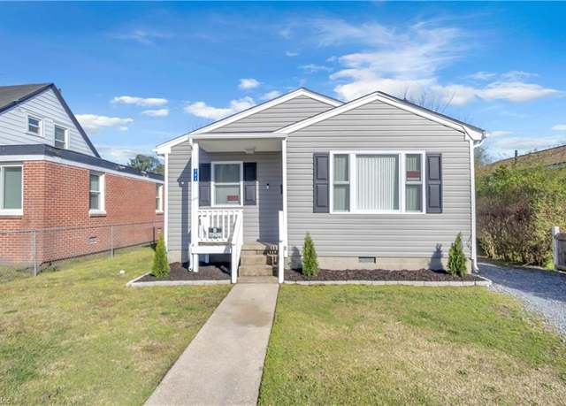 Property at 302 Saint James Ave, Suffolk, VA 23434, 3 beds, 1 bath