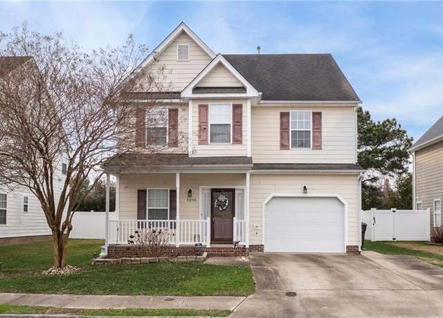 Property at 1016 Snead Dr, Suffolk, VA 23434, 3 beds, 2.5 baths