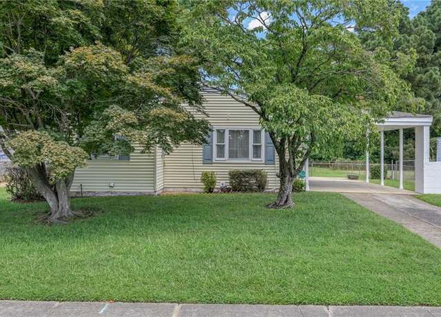 Property at 202 York Dr, Portsmouth, VA 23702, 3 beds, 1 bath