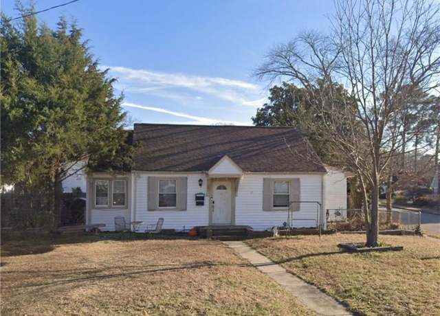Property at 1201 Sunset Dr, Norfolk, VA 23503, 5 beds, 2 baths