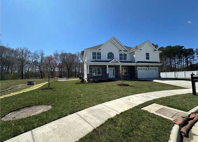 Property at 1028 Loutro Ct, Chesapeake, VA 23322, 5 beds, 3.5 baths
