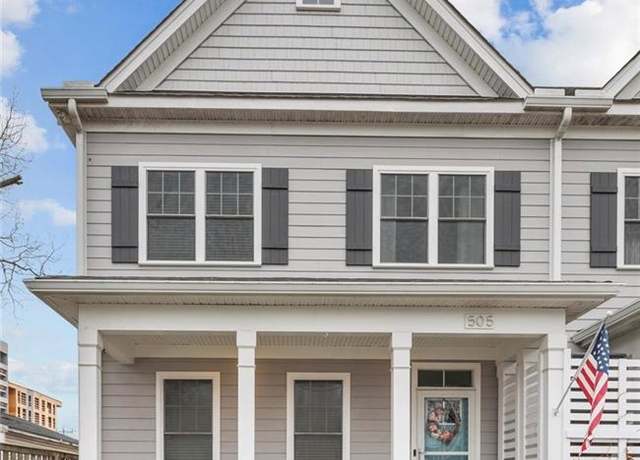 Property at 505 20 1/2 St, Virginia Beach, VA 23451, 3 beds, 2.5 baths