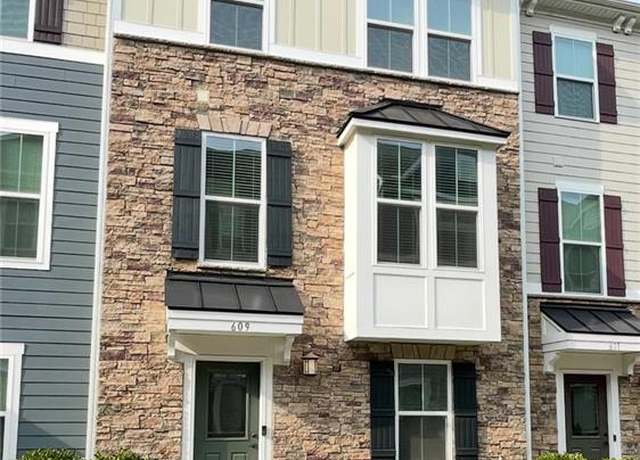 Property at 609 Brickell Chase, Chesapeake, VA 23324, 3 beds, 2.5 baths
