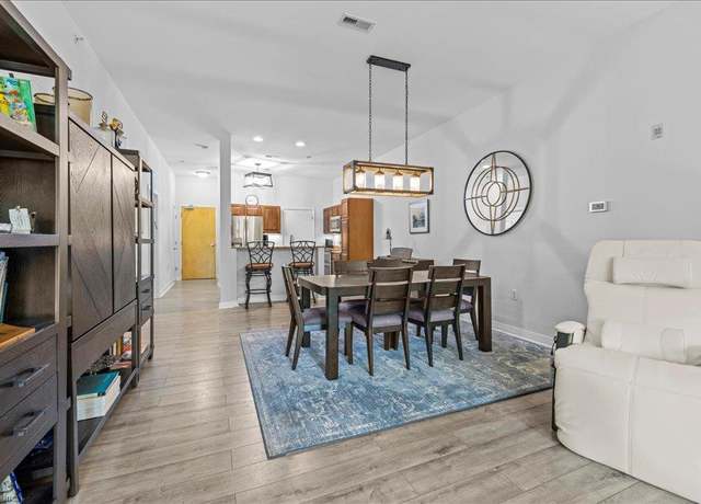 Property at 450 W Princess Anne Rd #311, Norfolk, VA 23517, 2 beds, 2 baths