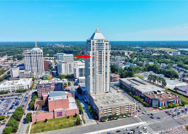 Property at 4545 Commerce St #2901, Virginia Beach, VA 23462, 2 beds, 2.5 baths