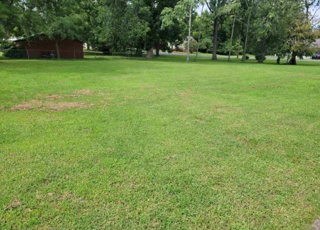 Property at 415 N Franklin St, Franklin, VA 23851