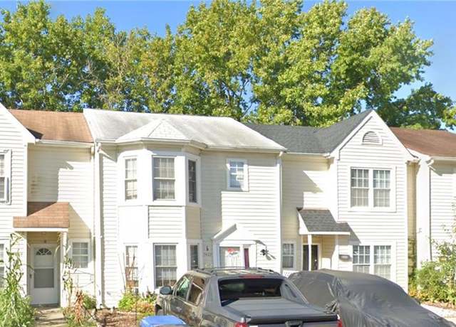 Property at 5422 Woburn Ln, Virginia Beach, VA 23462, 2 beds, 2.5 baths