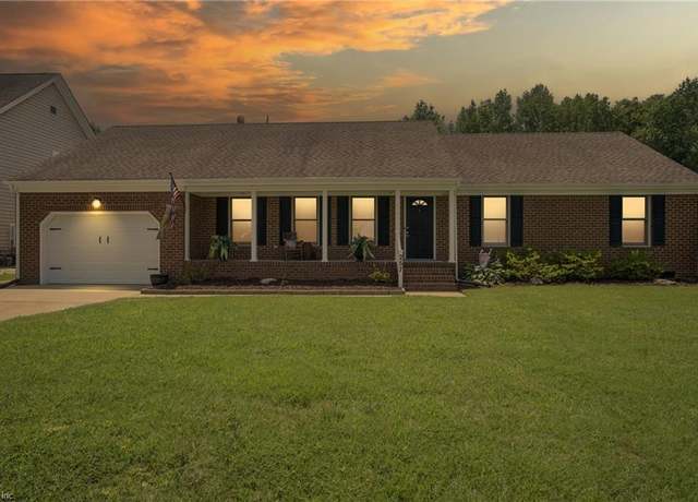 Property at 257 Downing Dr, Chesapeake, VA 23322, 4 beds, 2 baths