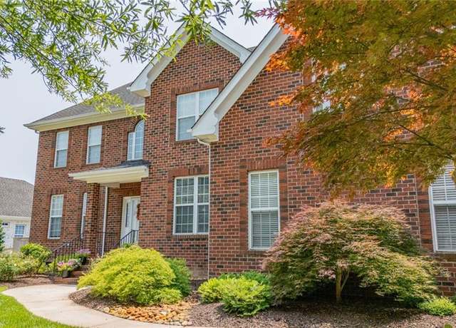 Property at 2324 Santa Fe Dr, Virginia Beach, VA 23456, 6 beds, 3.5 baths