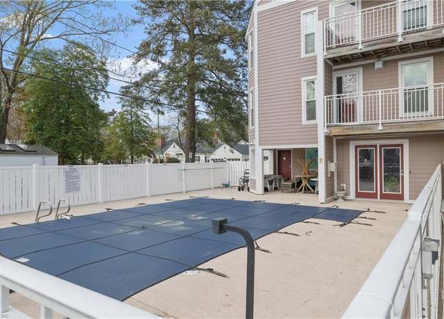 Property at 514 24th St #302, Virginia Beach, VA 23451, 1 bed, 1 bath