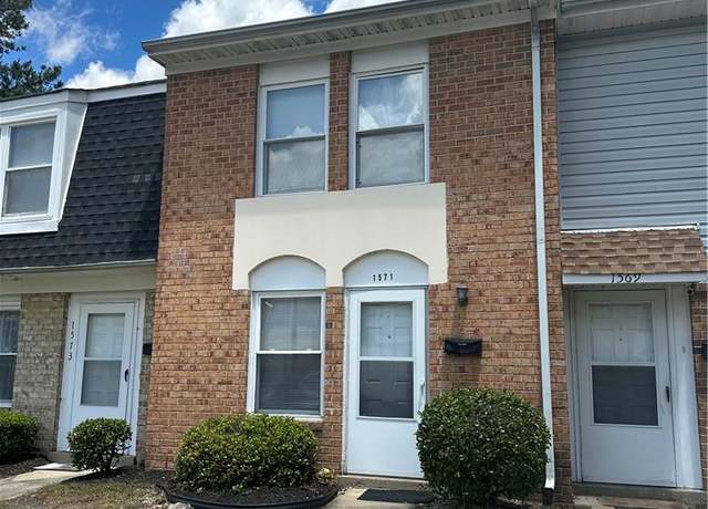 Property at 1571 Darren Cir, Portsmouth, VA 23701, 2 beds, 1 bath