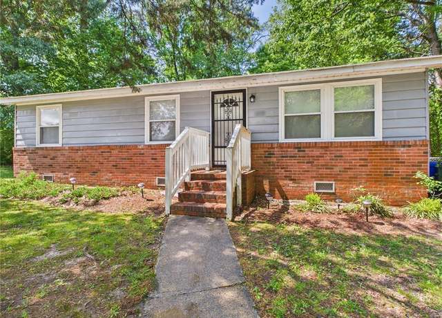 Property at 1235 Lake Kennedy Dr, Suffolk, VA 23434, 3 beds, 1 bath