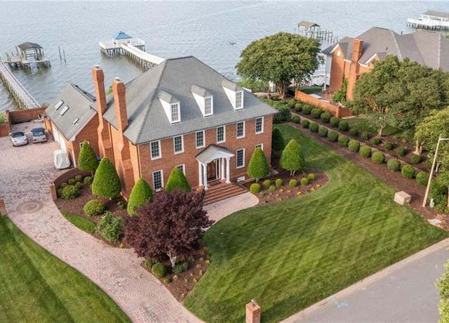 Property at 111 Riverside Dr, Suffolk, VA 23435, 4 beds, 3.5 baths