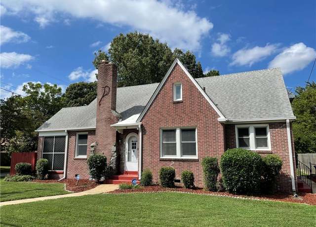 Property at 51 Channing Ave, Portsmouth, VA 23702, 4 beds, 2 baths
