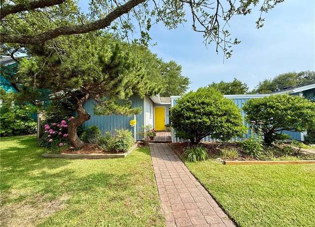 Property at 114 76th St Unit A, Virginia Beach, VA 23451, 2 beds, 2 baths