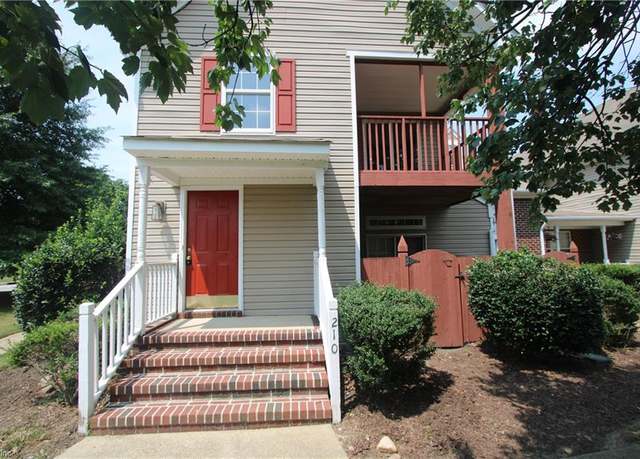 Property at 210 Primrose Ln, Chesapeake, VA 23320, 2 beds, 2 baths