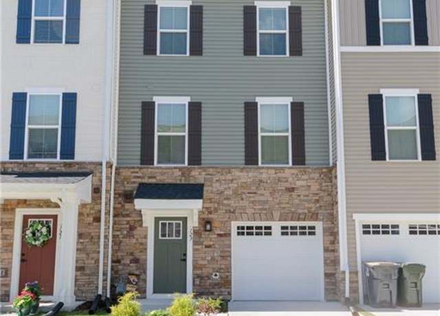 Property at 123 Big Woods Dr, Poquoson, VA 23662, 3 beds, 3 baths