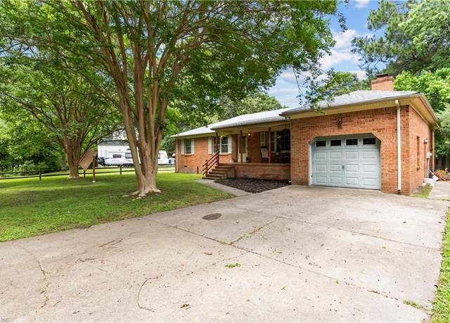 Property at 6110 Lyndhurst Ave, Norfolk, VA 23502, 4 beds, 2 baths