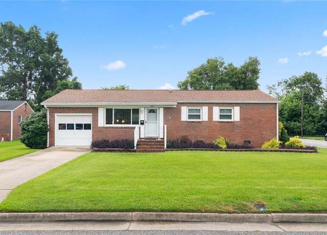 Property at 202 Vernon Cir, Hampton, VA 23666, 3 beds, 1.5 baths