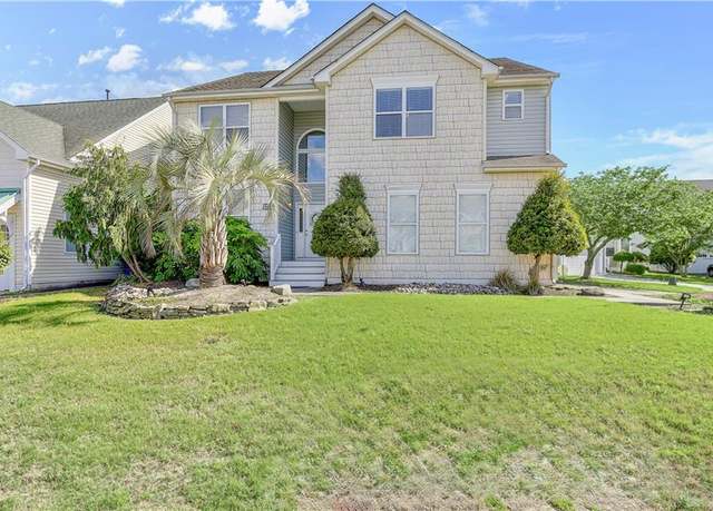Property at 5031 Ocean Way, Norfolk, VA 23518, 3 beds, 2.5 baths