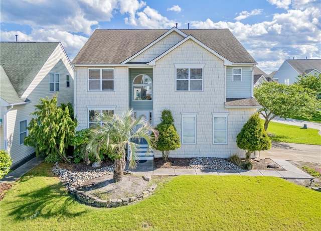 Property at 5031 Ocean Way, Norfolk, VA 23518, 3 beds, 2.5 baths