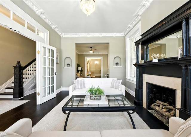 Property at 419 Court St, Portsmouth, VA 23704, 4 beds, 3.5 baths