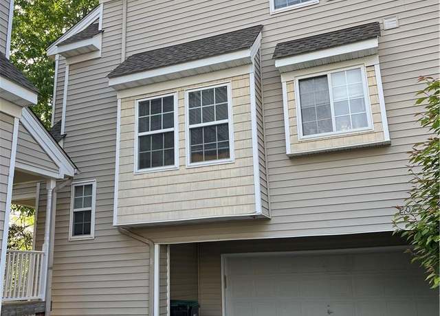 Property at 2064 Nicklaus Dr, Suffolk, VA 23435, 3 beds, 2.5 baths