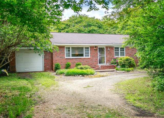 Property at 1309 Dare Rd, Yorktown, VA 23692, 3 beds, 1.5 baths