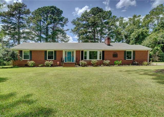 Property at 5217 Sweetbriar Cir, Portsmouth, VA 23703, 3 beds, 2 baths