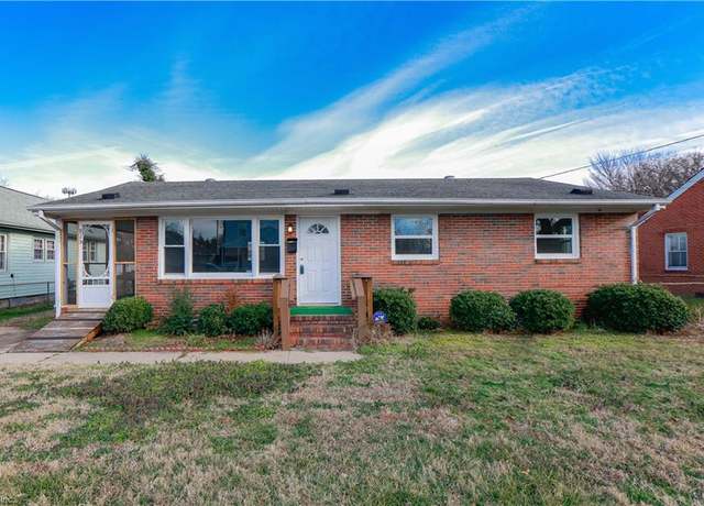 Property at 915 Langley Ave, Hampton, VA 23669, 3 beds, 2 baths