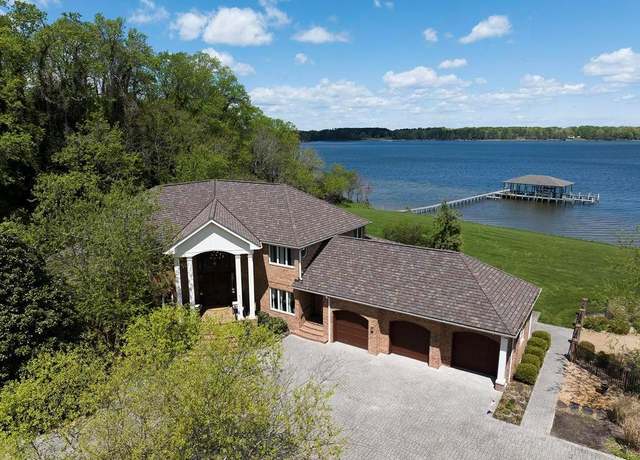 Property at 1330 Ebenezer Church Rd, Cobbs Creek, VA 23035, 9 beds, 10.5 baths