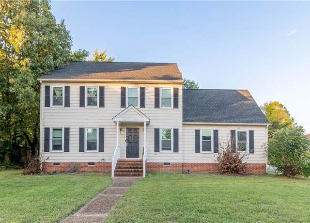 Property at 944 Colleen Dr, Newport News, VA 23608, 4 beds, 2.5 baths