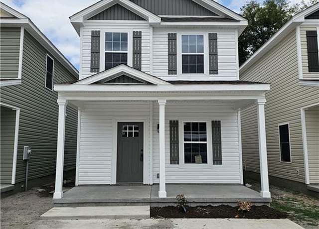 Property at 2703 Chicago Ave, Portsmouth, VA 23704, 4 beds, 2.5 baths