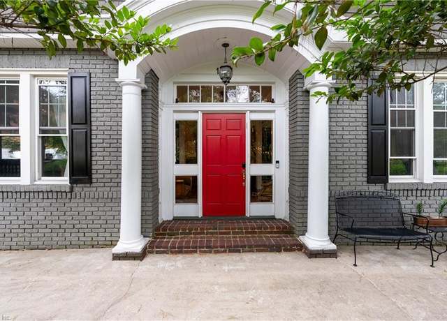 Property at 1401 Hampton Blvd, Norfolk, VA 23517, 5 beds, 3.5 baths