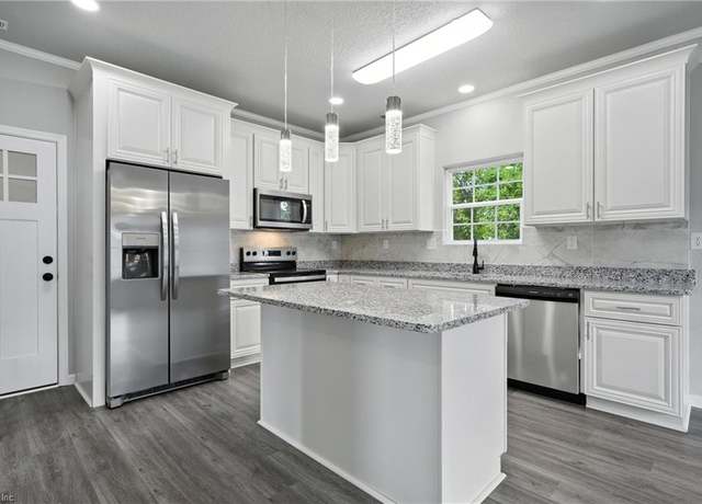 Property at 2709 Chicago Ave, Portsmouth, VA 23704, 4 beds, 2.5 baths