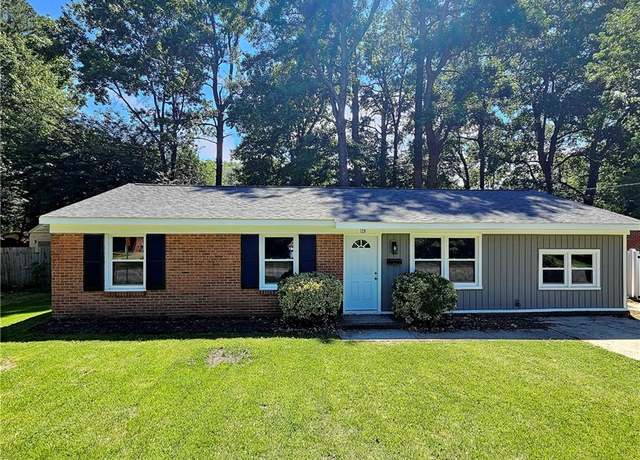 Property at 129 Gwynn Cir, Newport News, VA 23602, 3 beds, 1.5 baths