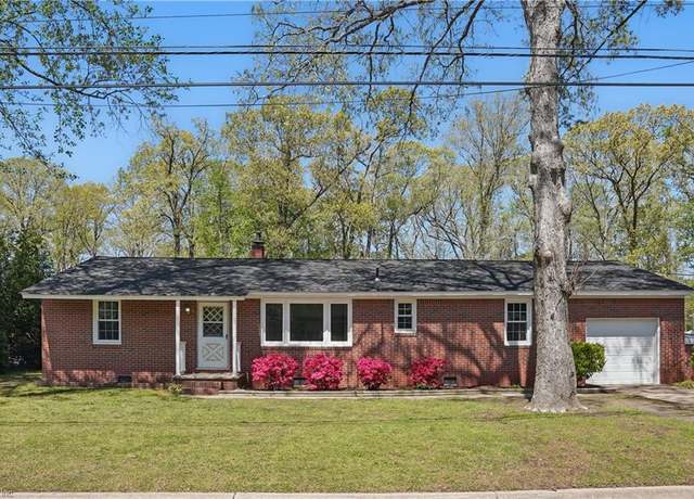 Property at 2216 Wolfsnare Rd, Virginia Beach, VA 23454, 3 beds, 2 baths