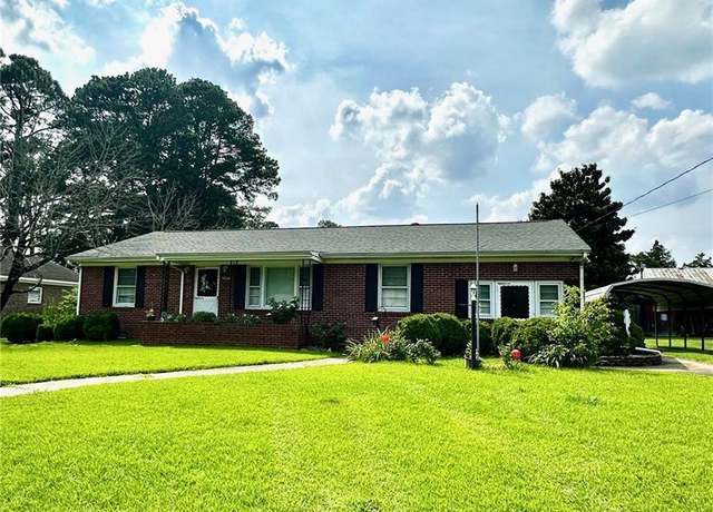 Property at 1540 Wilkins Dr, Suffolk, VA 23434, 3 beds, 1.5 baths