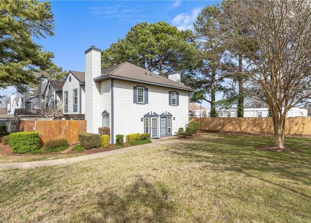 Property at 724 Oleander Cir, Virginia Beach, VA 23464, 2 beds, 2.5 baths