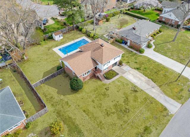 Property at 4604 Curtiss Dr, Virginia Beach, VA 23455, 3 beds, 2 baths