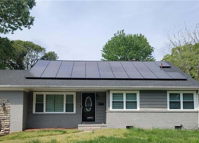 Property at 7045 Doummar Dr, Norfolk, VA 23518, 4 beds, 2 baths