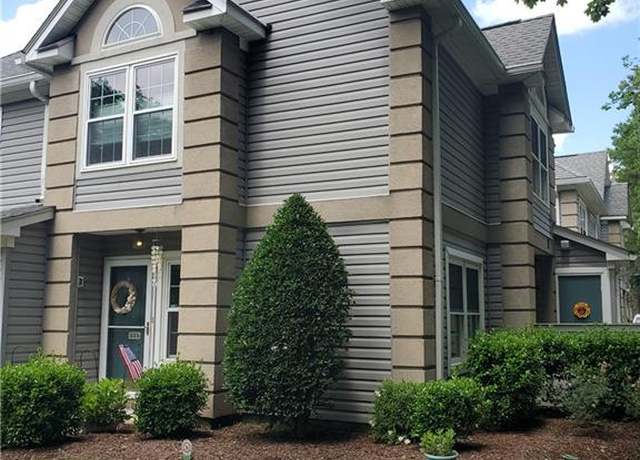 Property at 515 Rue Marseille, Chesapeake, VA 23320, 2 beds, 2.5 baths