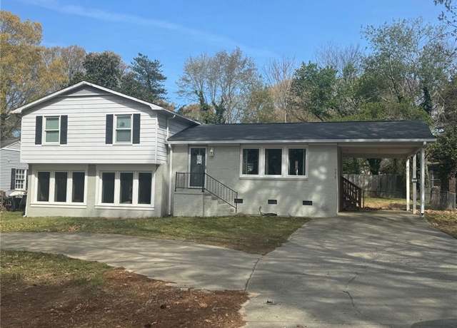 Property at 7419 Dehardit Ave, Gloucester Point, VA 23062, 3 beds, 2 baths