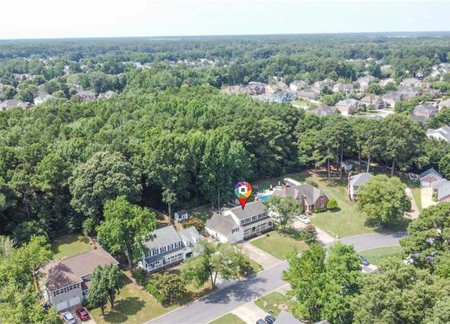 Property at 533 Warrick Rd, Chesapeake, VA 23322, 5 beds, 3 baths