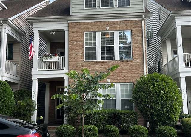 Property at 4557 Totteridge Ln, Virginia Beach, VA 23462, 4 beds, 3.5 baths