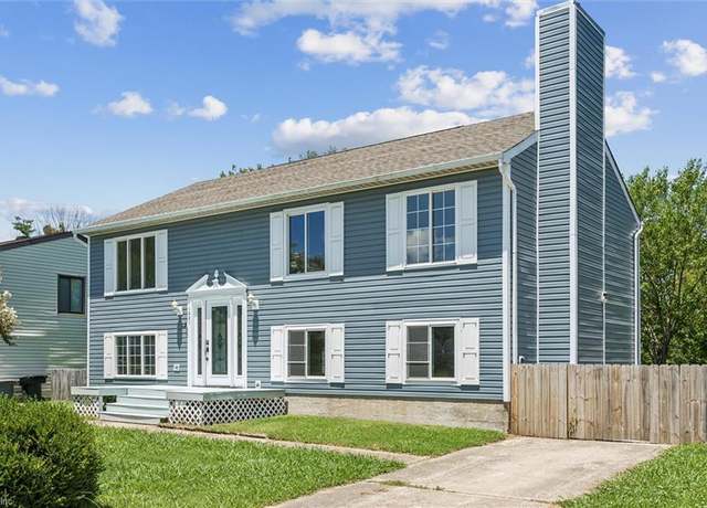Property at 1521 Peabody Dr, Hampton, VA 23666, 4 beds, 2 baths