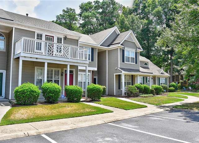 Property at 676 Windbrook Cir, Newport News, VA 23602, 2 beds, 2.5 baths