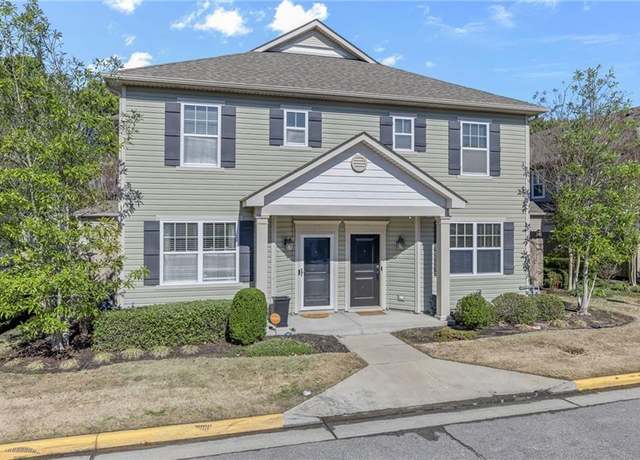 Property at 4080 Clarendon Way, Virginia Beach, VA 23456, 2 beds, 2.5 baths